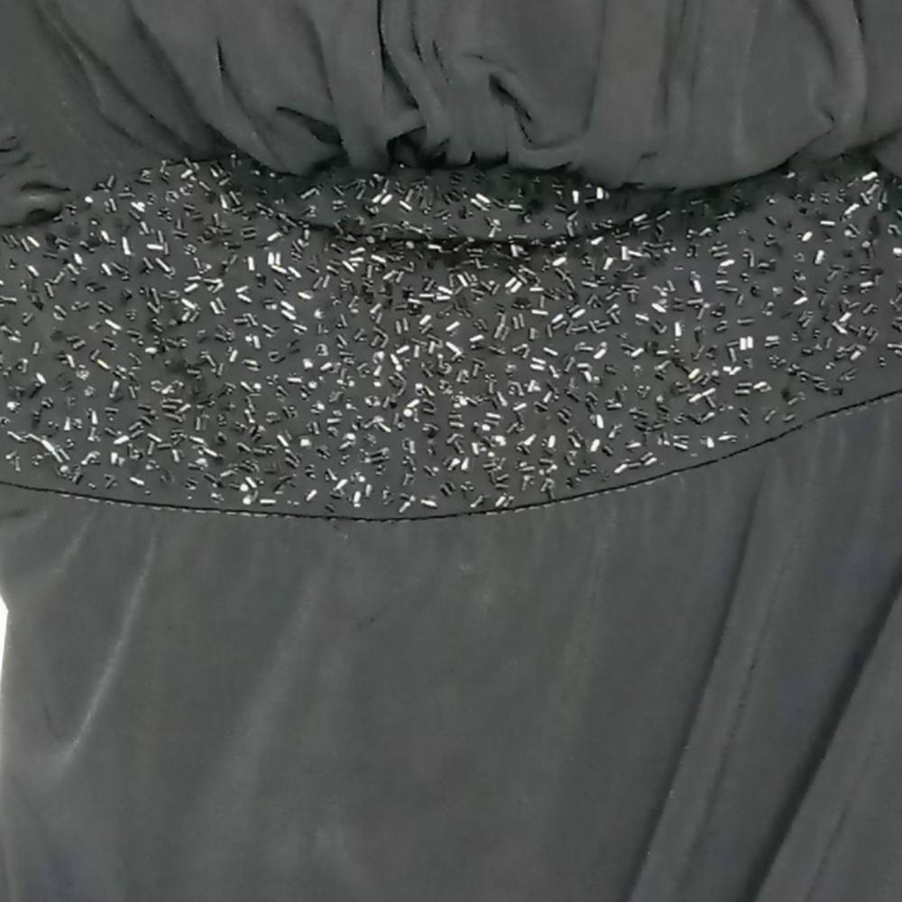Dress - Picture 3 of 6